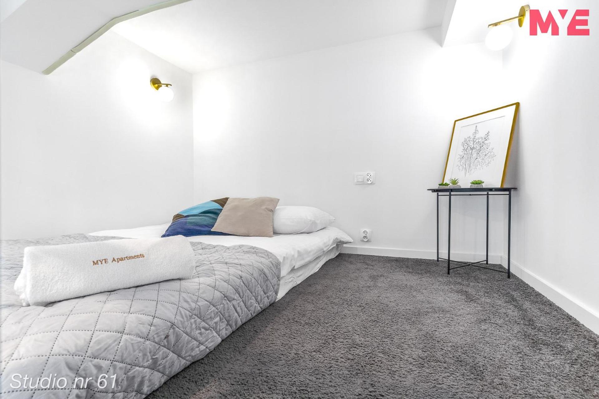 Mye Apartments - Kamienica Sienkiewicza Лодзь Екстер'єр фото
